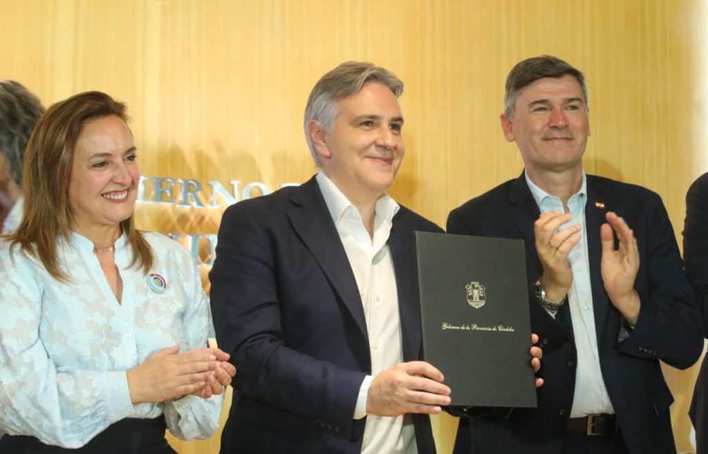 Llaryora anunció el Sistema Integrado de Transporte Metropolitano de&nbsp;Córdoba