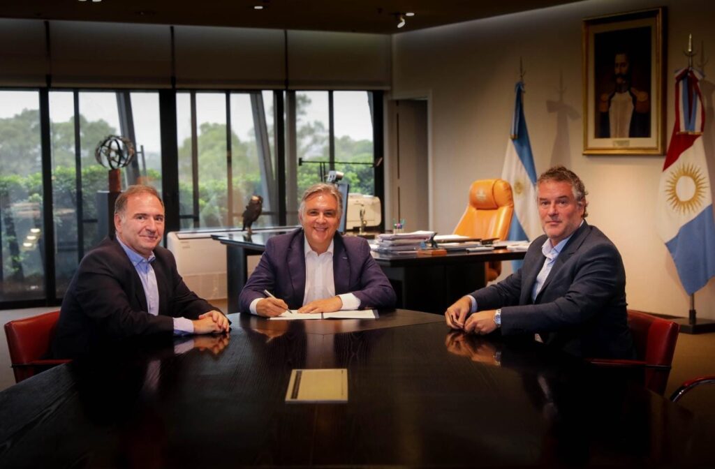 La Provincia ya transfirió fondos por casi $4.500 millones a municipios y comunas para obras de mantenimiento de edificios&nbsp;escolares