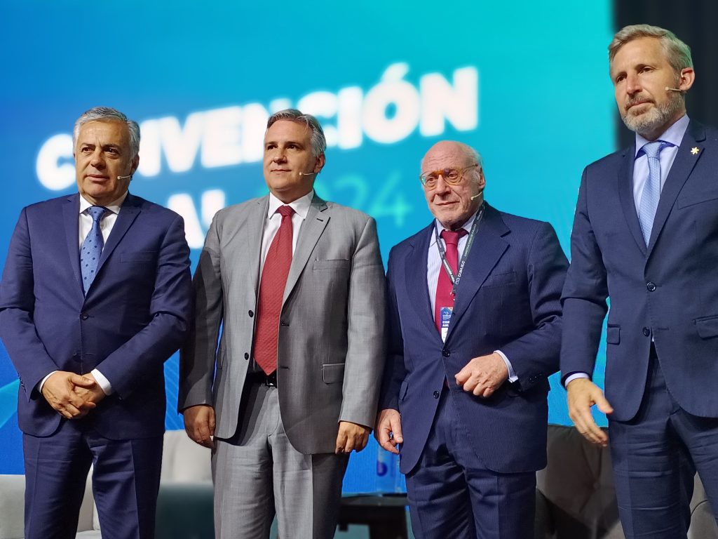 Llaryora: “La infraestructura es la madre del progreso y el&nbsp;desarrollo”