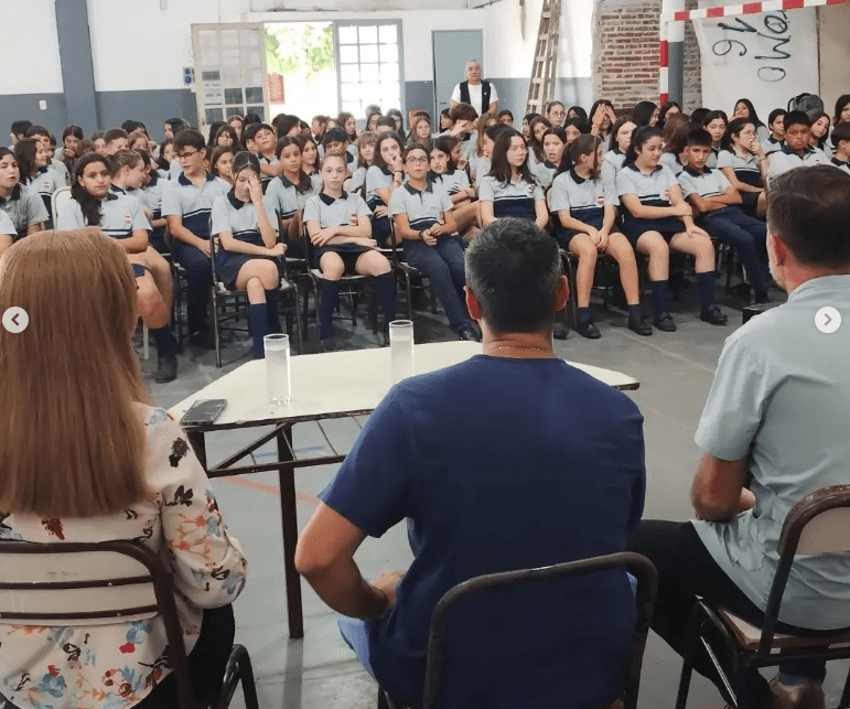 Charla de Dengue en el&nbsp;ISGJMP